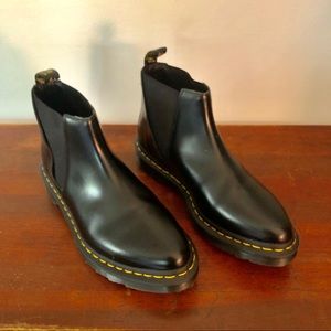 NEW Dr Martens Bianca Chelsea Boot